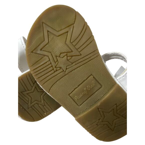 Rising Star Infant Girls Summer Sandals 9-12 Months White Floral Appliques - Picture 3 of 7